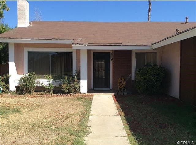 1st image of 23660 Suncrest Ave