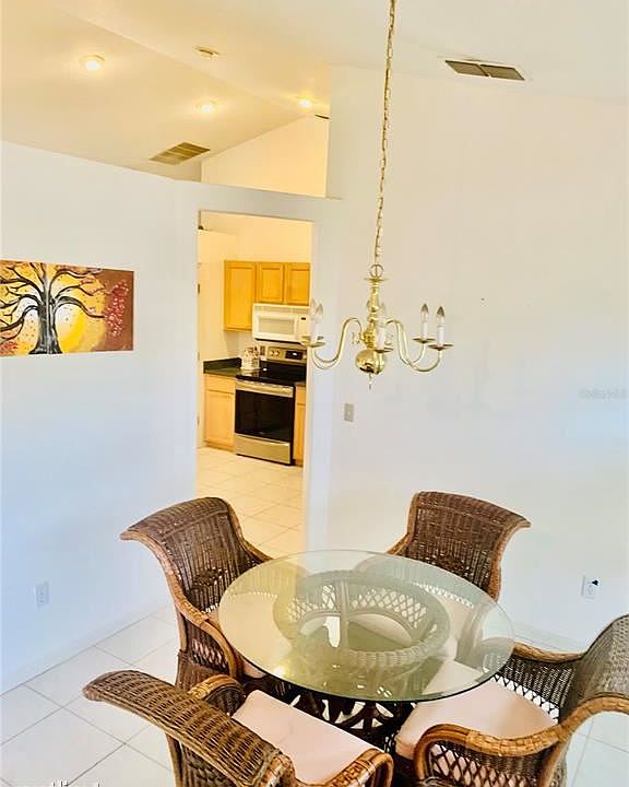 1st image of 8048 Aspencrest Ct