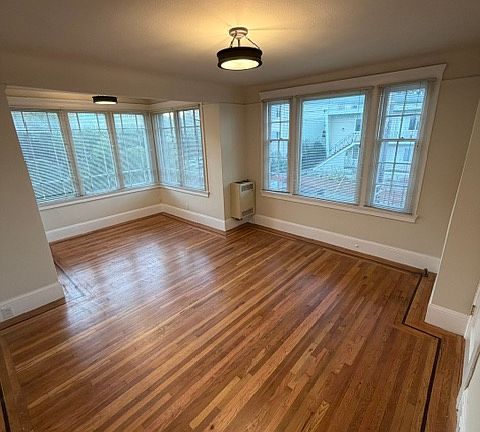 2nd image of 285 Van Buren Ave #4