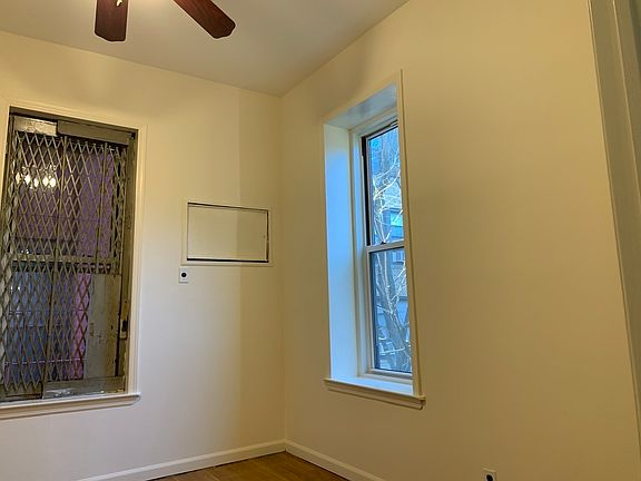 5th image of 100 W 87th St APT 3E