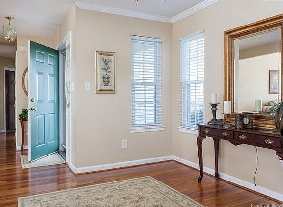 3rd image of 4004 Cedarwood Ln