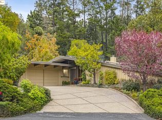 5470 Fernhoff Rd, Oakland, CA 94619