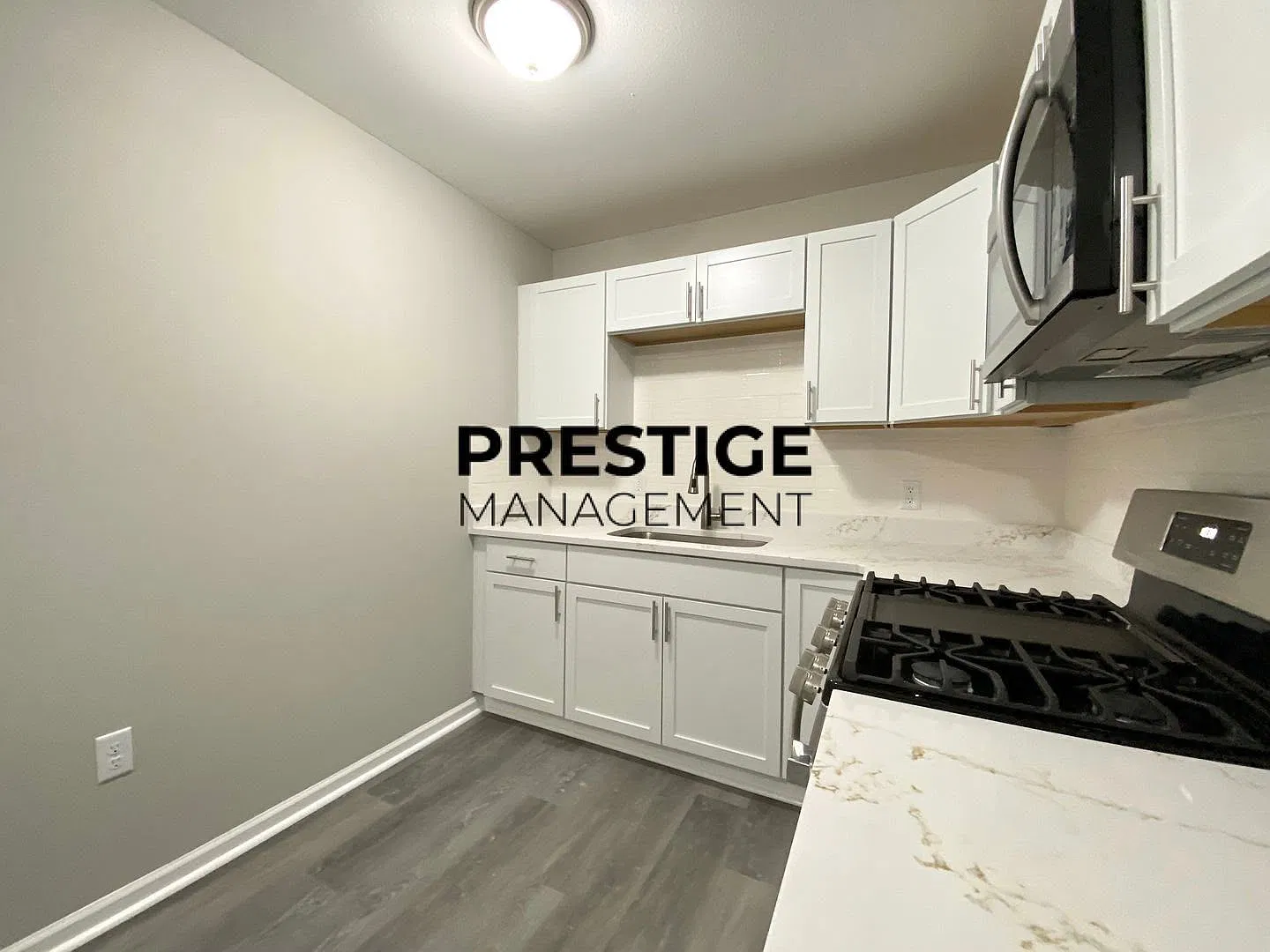 Newly Remodeled, 3 Bedroom 1 Bathroom home. — Photo 2