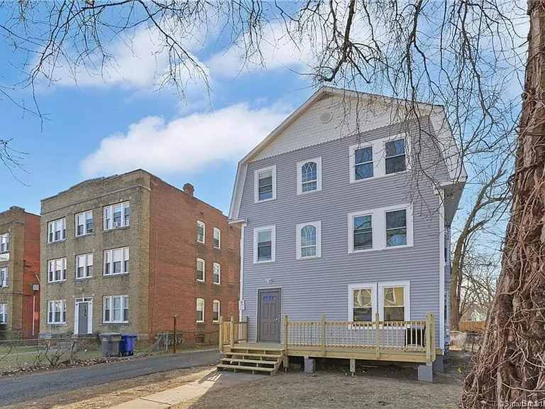 214 Westland St — Photo 1