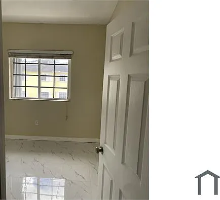 2 bed, 1150 sqft, $1,900 — Photo 2