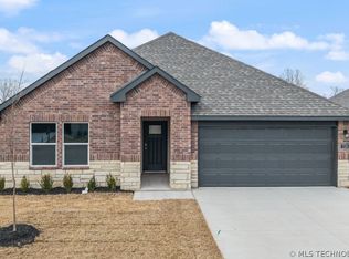 7525 E 156th Pl S, Bixby, OK 74008