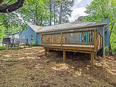 1352 N Hampton Rd — Photo 7