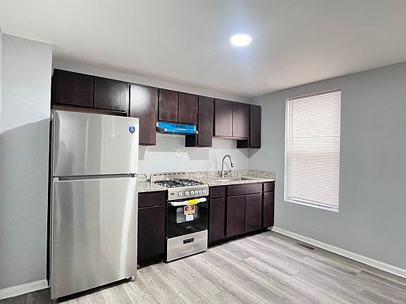 2nd image of 10739 S State St