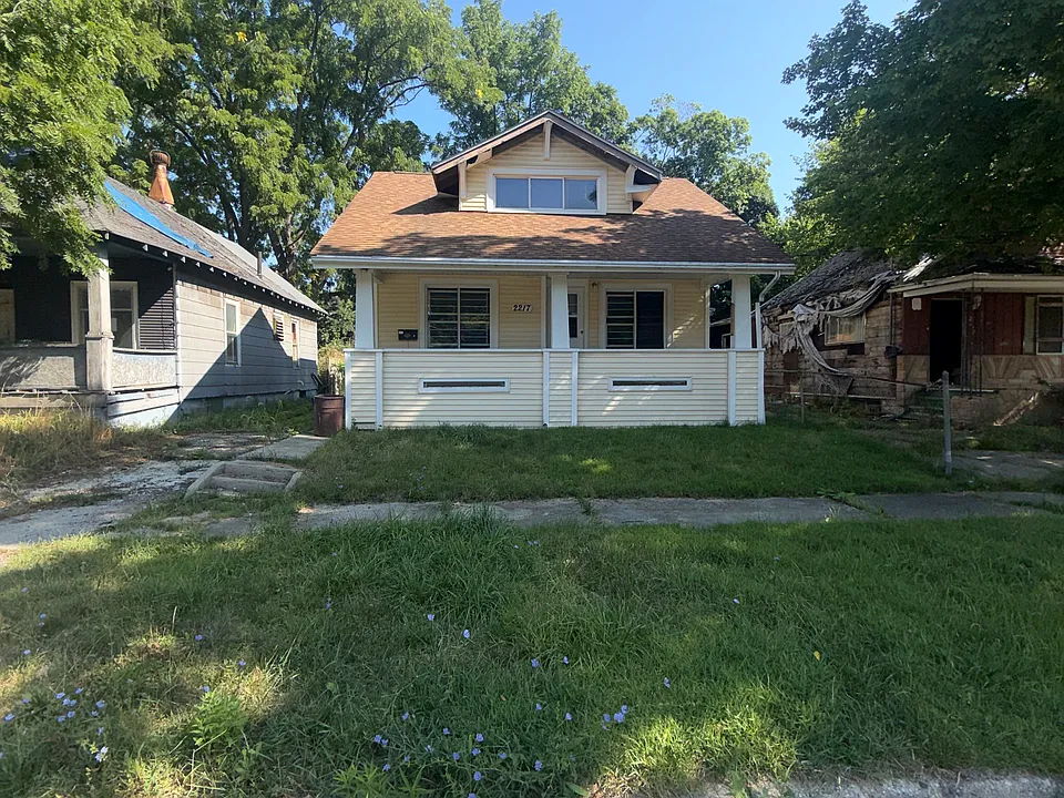 2217 Maryland Ave