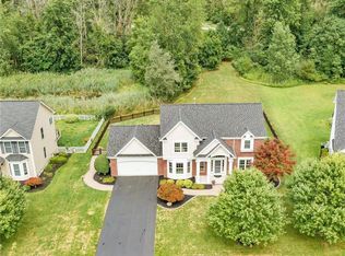 28 Ketchum St, Victor, NY 14564