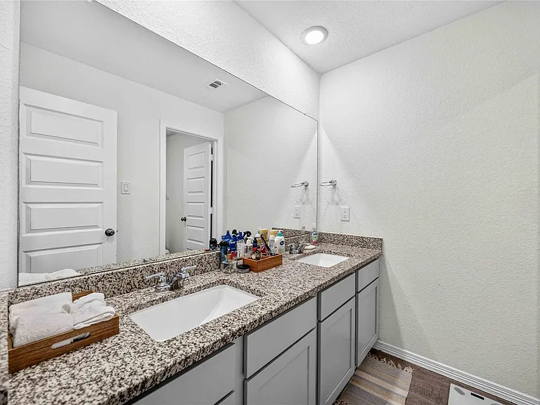 22338 Auburn Cabin Ln — Photo 25
