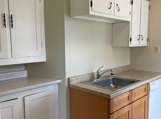 452 Iowa Ave #2, Aurora, IL 60506