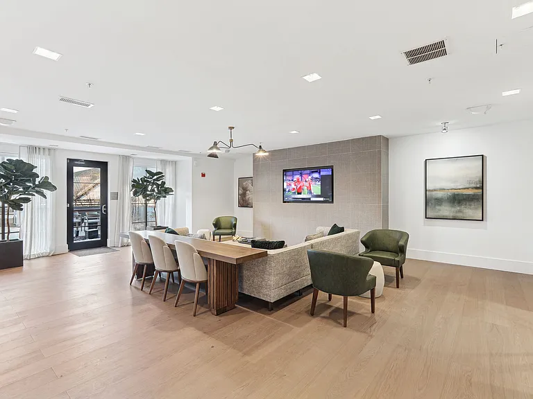 Upstairs At Bethesda Row — Photo 19