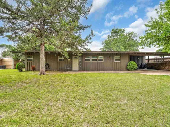 206 NW Mimosa Ln, Lawton, OK 73507