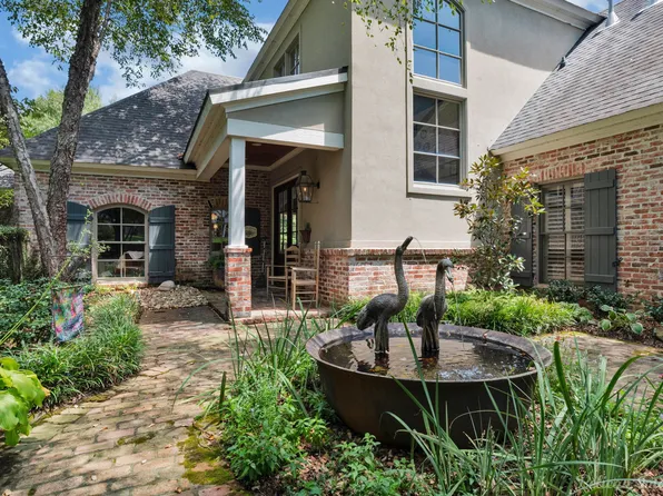 2937 N Pointe Dr, Shreveport, LA 71106