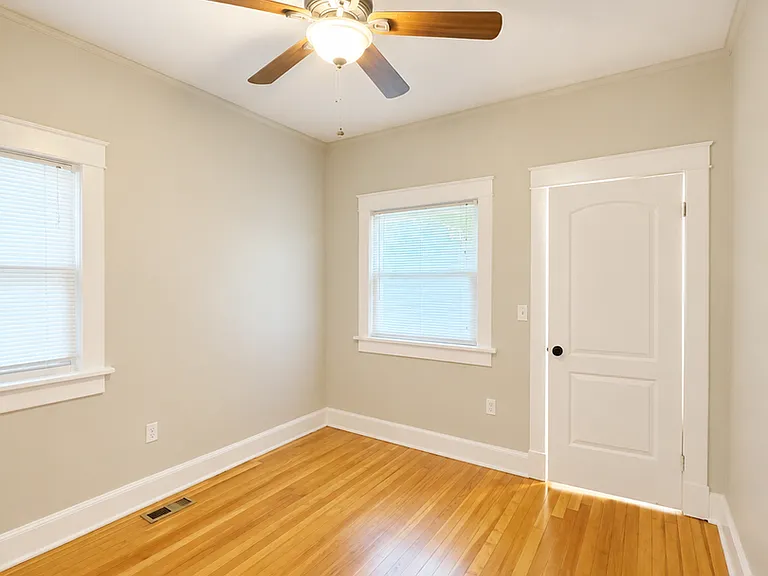 4329 Tracy Ave — Photo 8