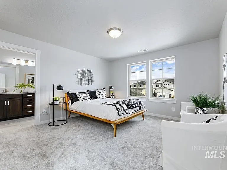 2201 E Danzee Dr — Photo 9
