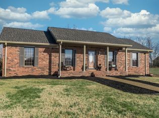 4550 Old Coopertown Rd, Greenbrier, TN 37073
