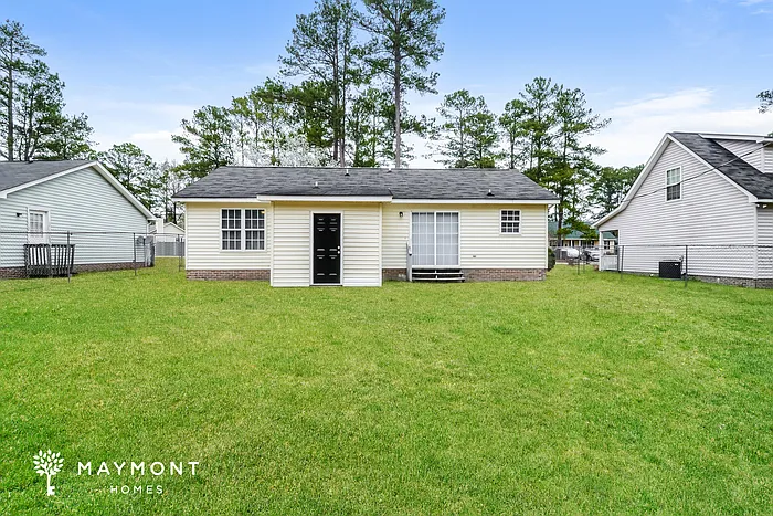 709 Rockhaven Dr — Photo 11