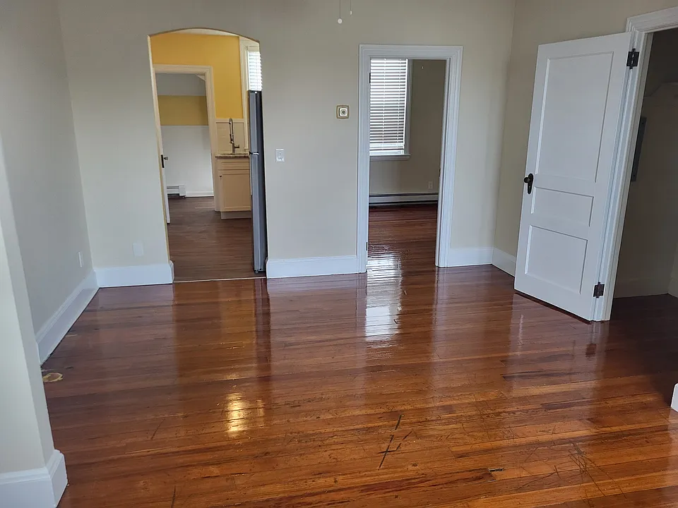 65 East St #5