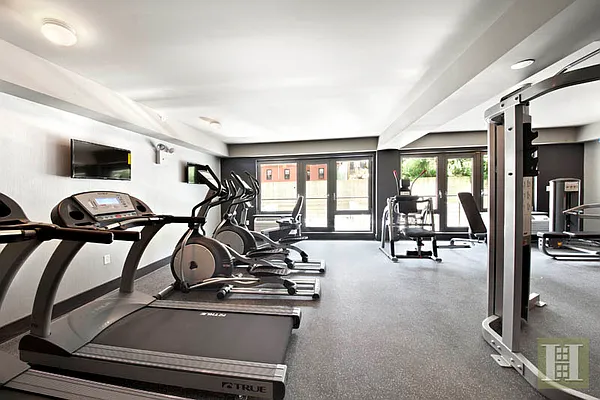 Rented by Halstead Real Estate | media 28