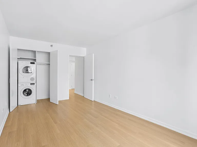 75 W End Ave #S9I — Photo 10