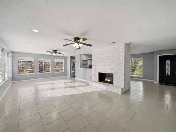 11514 Sagewillow Ln, Houston, TX 77089