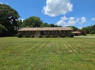16523 Thompson Rd, Mint Hill, NC 28227
