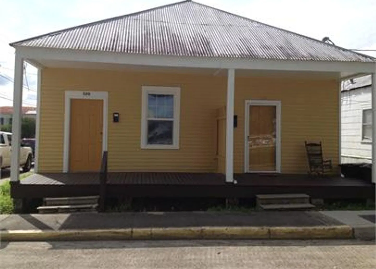 1-bedroom, 1-bathroom apartment in Downtown Houma — Photo 1