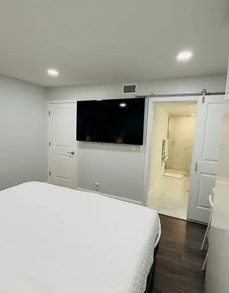 702 SE 2nd Ave #405 — Photo 8