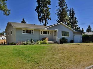 7926 N Fox Point Dr, Spokane, WA 99208