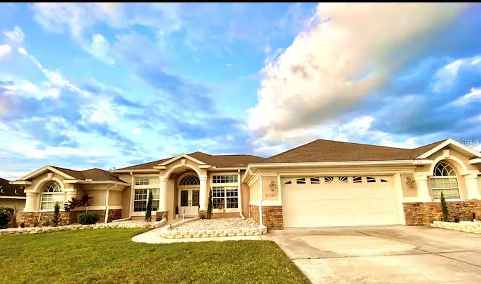8890 SW 57th Court Rd