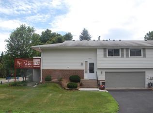 10532 Decatur Ave S, Bloomington, MN 55438