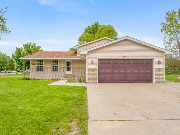 5640 Lute Rd, Portage, IN 46368
