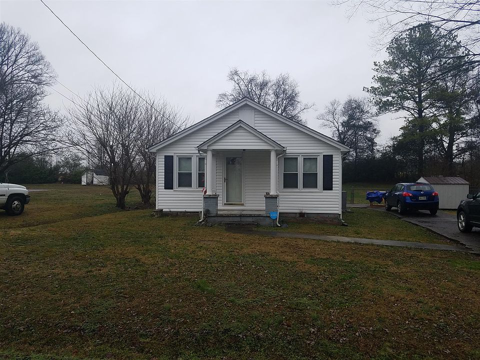 1st image of 305 Chestnut Dr