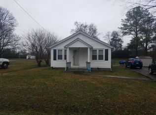 305 Chestnut Dr, Shelbyville, TN 37160