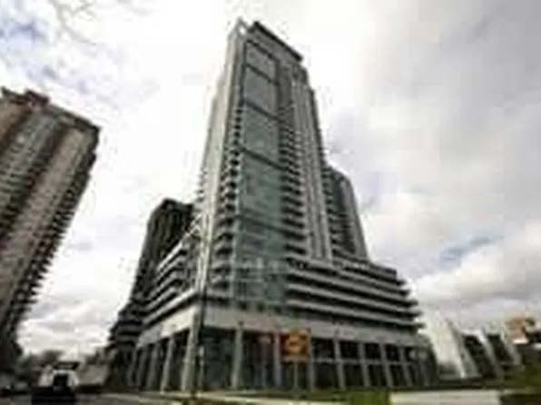 70 Town Centre Ct #2107, Toronto, ON M1P 0B2