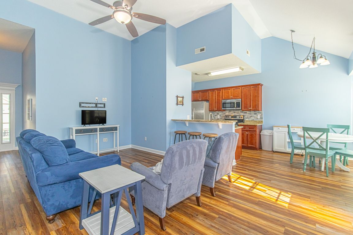 next background image