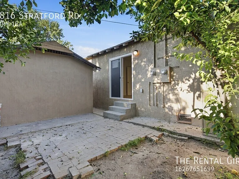 4816 Stratford Rd — Photo 20