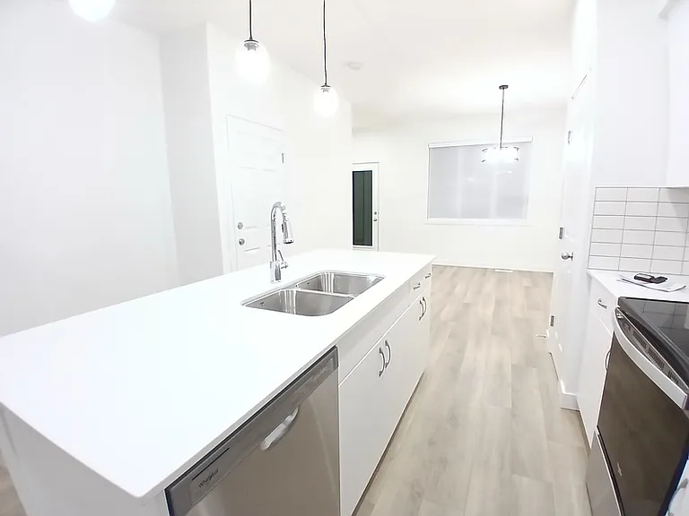 5144 Kinney Pl SW #UPPER — Photo 9