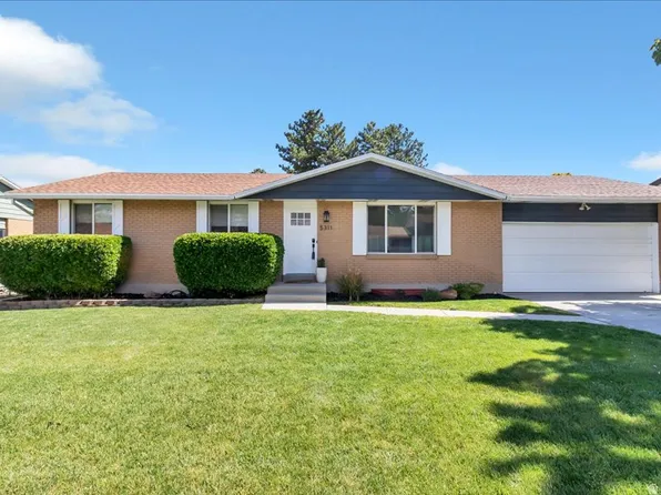 5311 S Skeeswood Dr, Salt Lake City, UT 84129