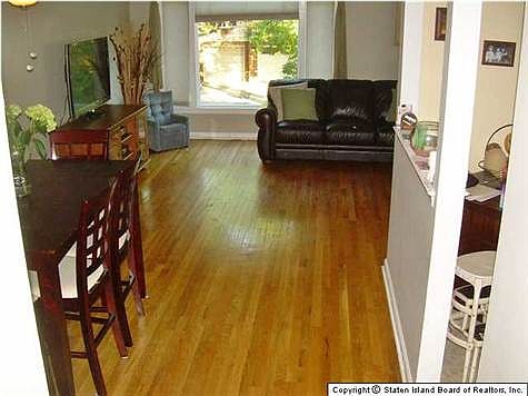 5th image of 252 Woehrle Ave