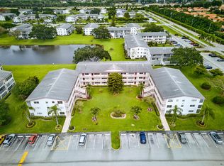 96 Fanshaw Way, Boca Raton, FL 33434