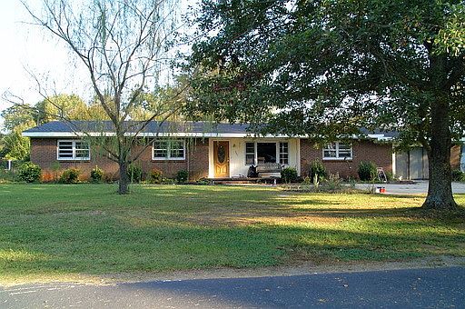1st image of 137 Oak Heights Dr