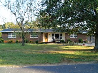 137 Oak Heights Dr, Goldsboro, NC 27530