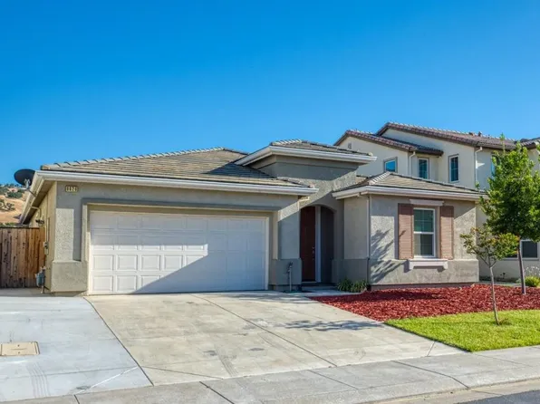9626 Cabernet Ct, Patterson, CA 95363