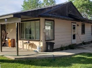 814 Monroe Ave, Toppenish, WA 98948