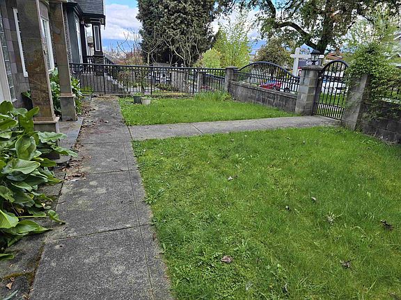 4th image of 3462 Worthington Dr