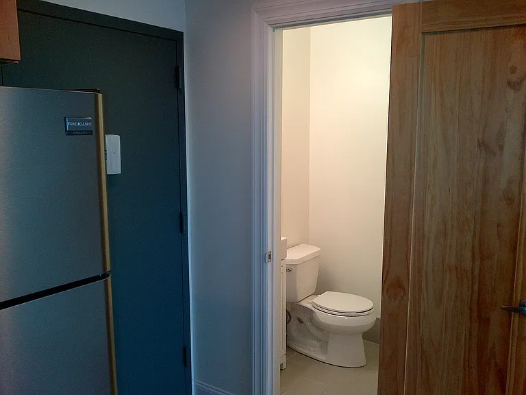27 Western Avenue — Photo 21