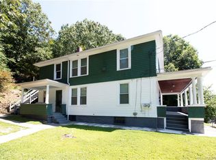 71 Roath St, Norwich, CT 06360